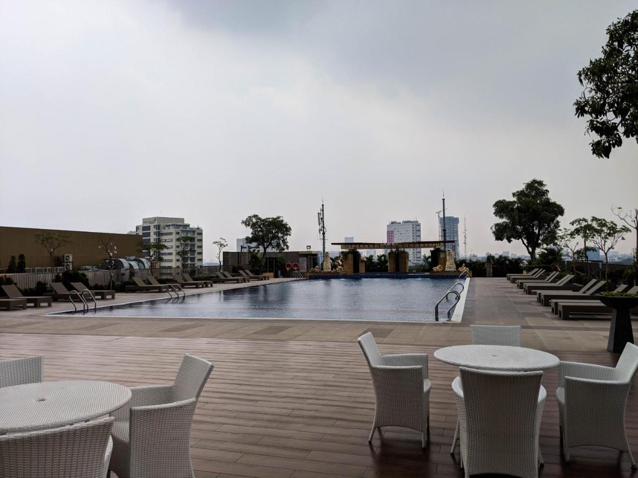 Strategic 2Br Apartment At Trillium Residence By Travelio 수라바야 외부 사진